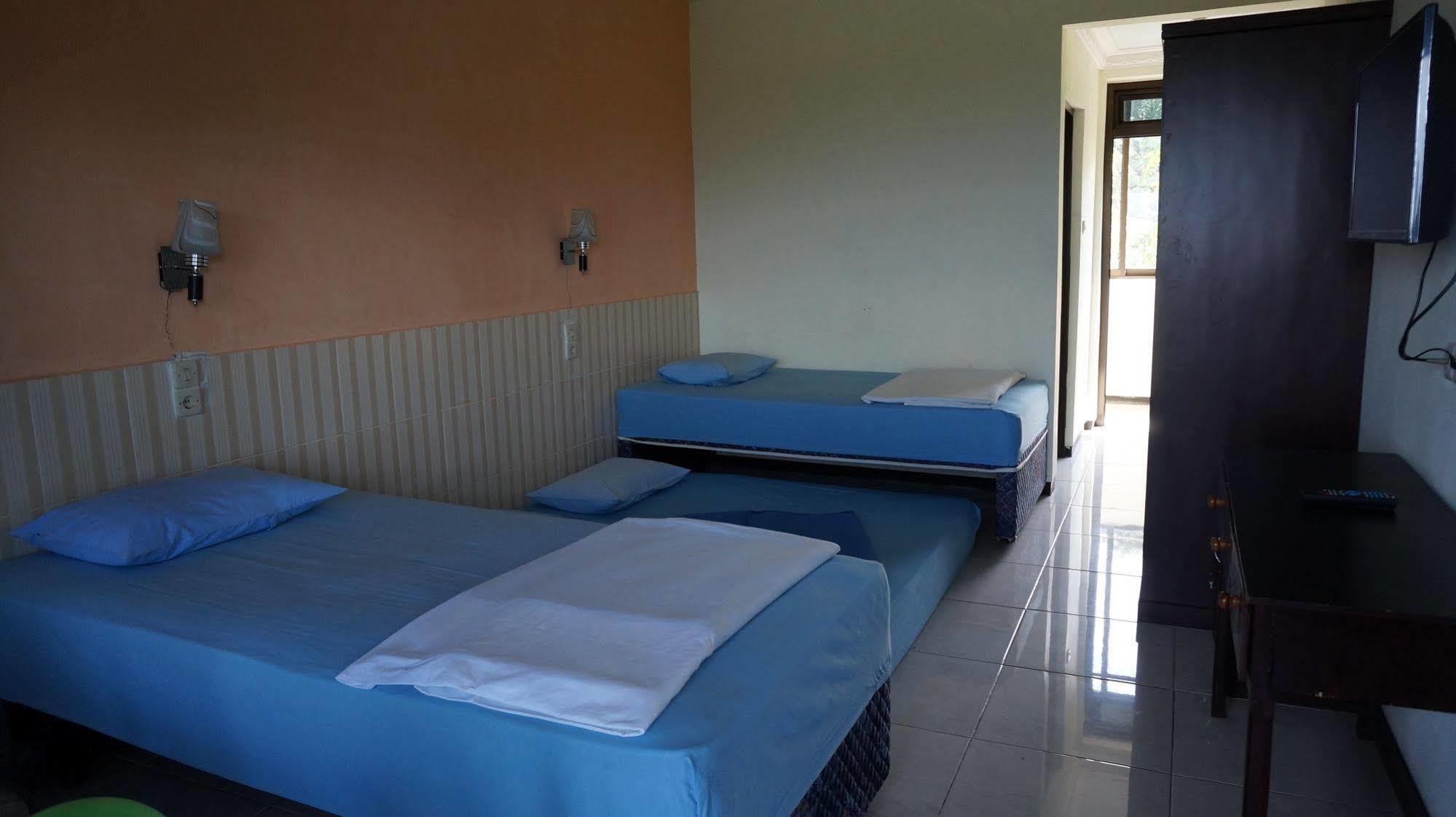 Hotel Surya Indah Batu Malang 외부 사진